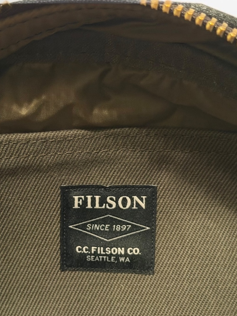 NEW FILSON RUGGED TWILL TRAVEL KIT OTTER GREEN OS NO OUTSIDE LOGO USA MADE - Picture 7 of 7